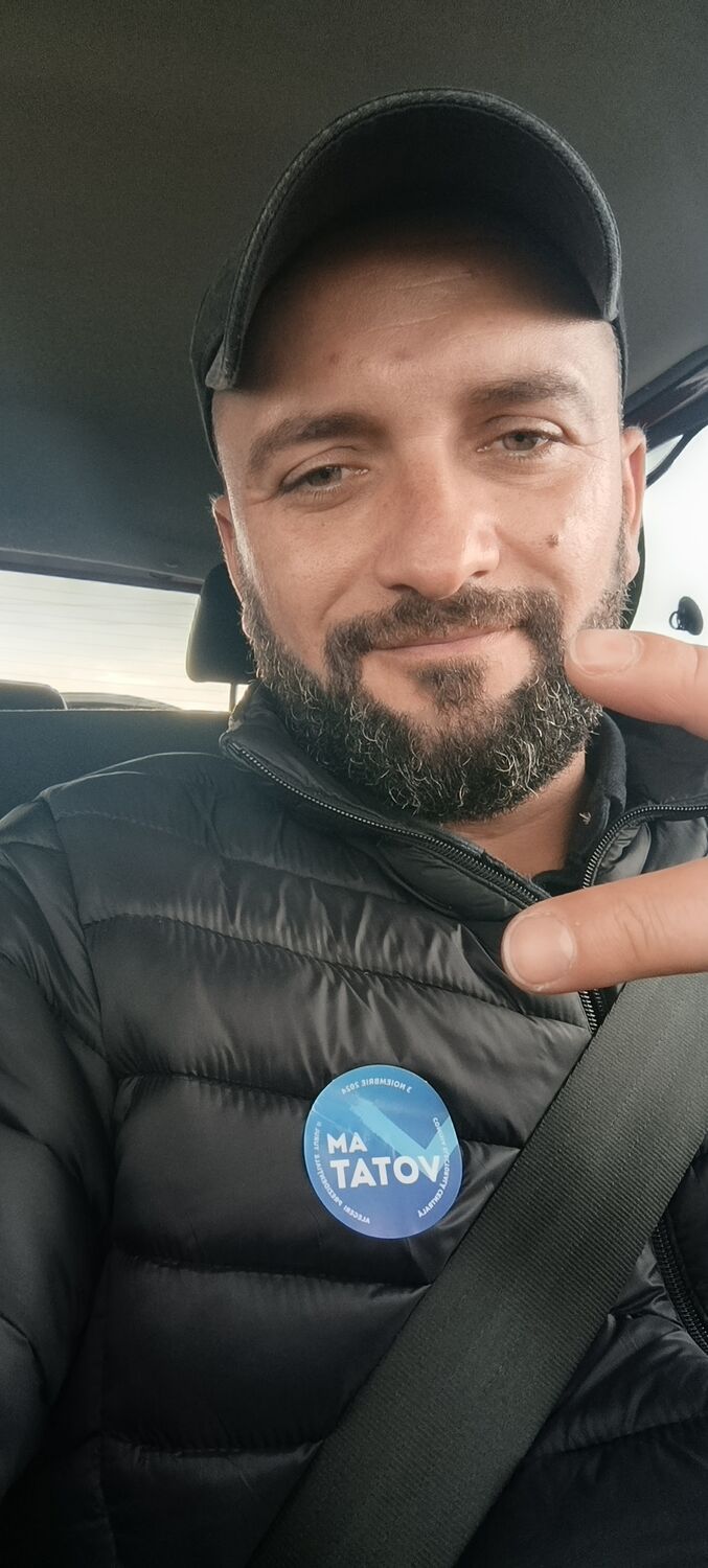  51927437  Oleg, 37 ,    Tarragona