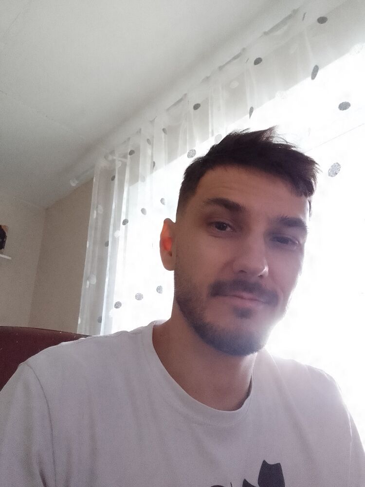  -,   , 33 ,  