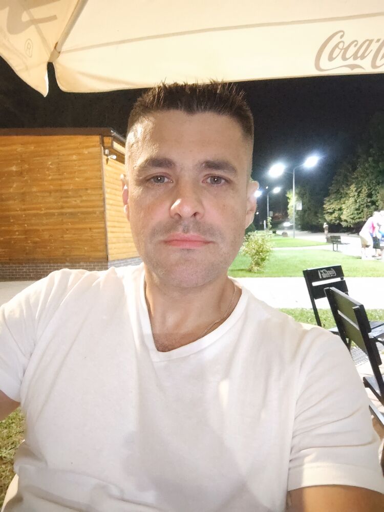  45726247  Alex, 43 ,    