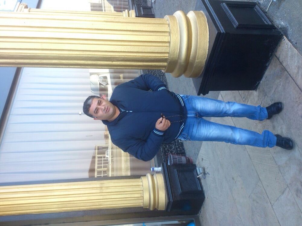  5281067  Revwan, 49 ,    