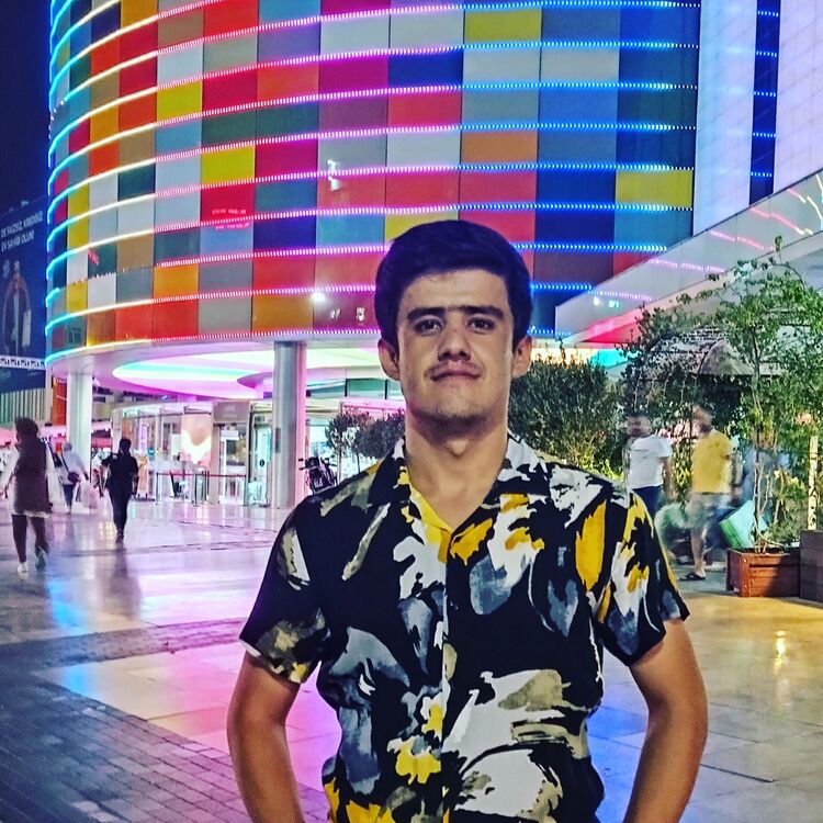  ,   Shohruh, 29 ,     , c 