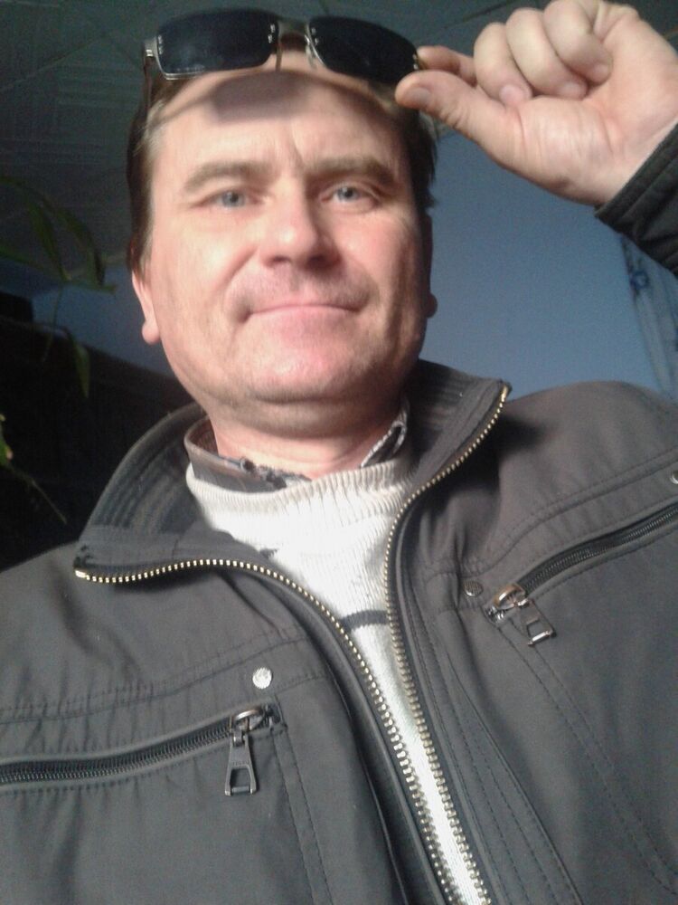  20995567  Anatolii, 50 ,    