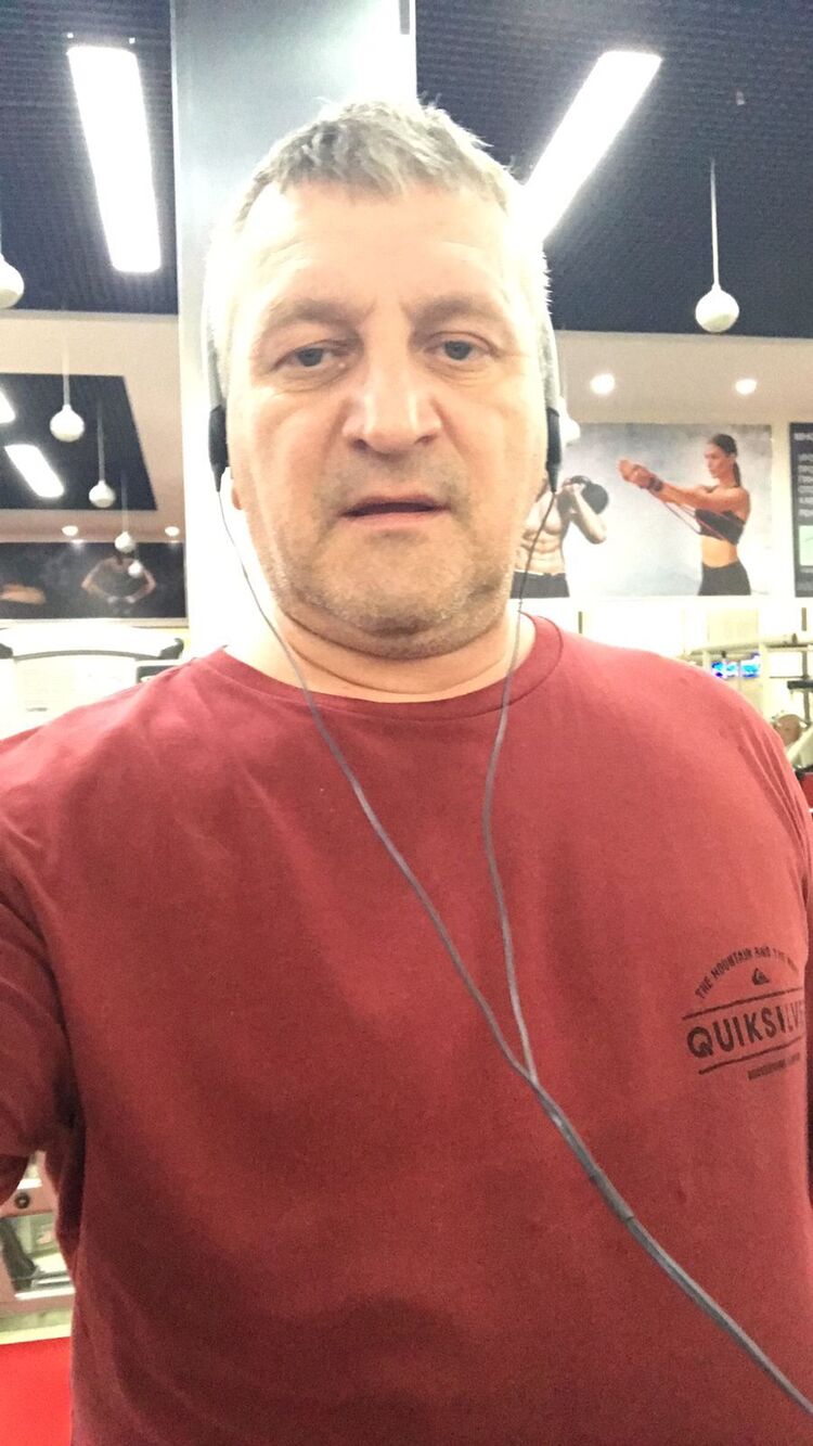  44119717  , 54 ,    