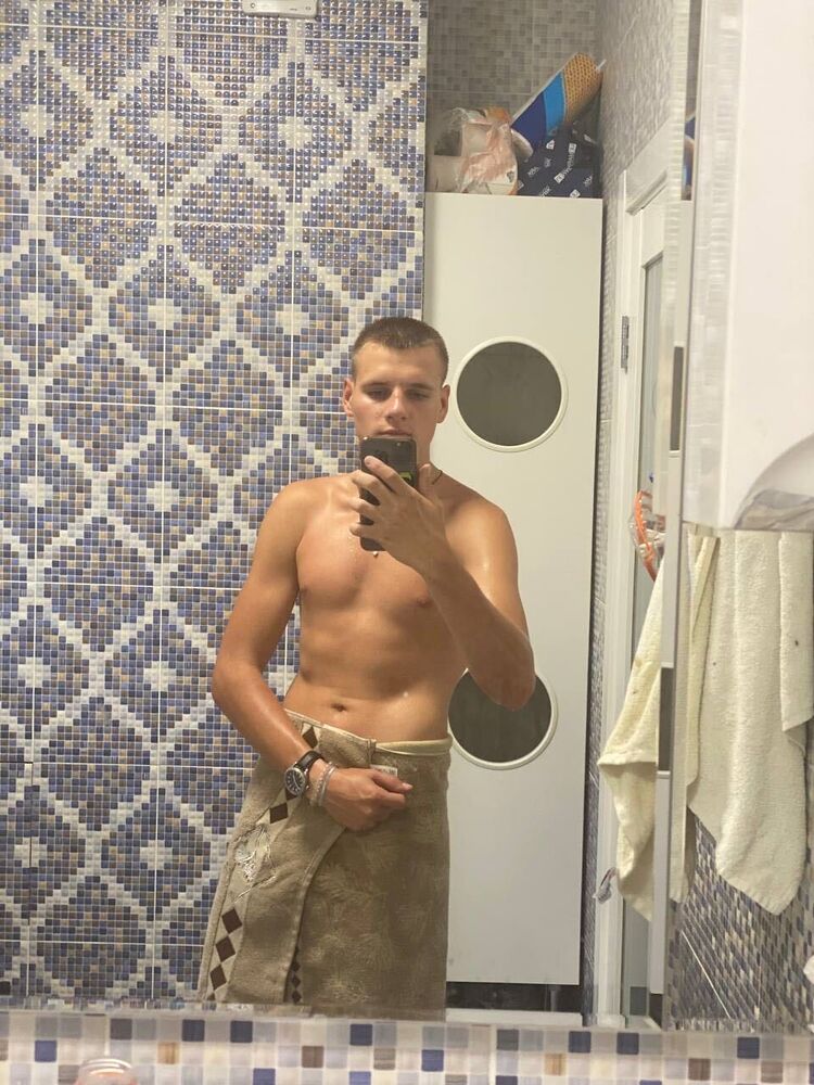  43415557  , 21 ,    