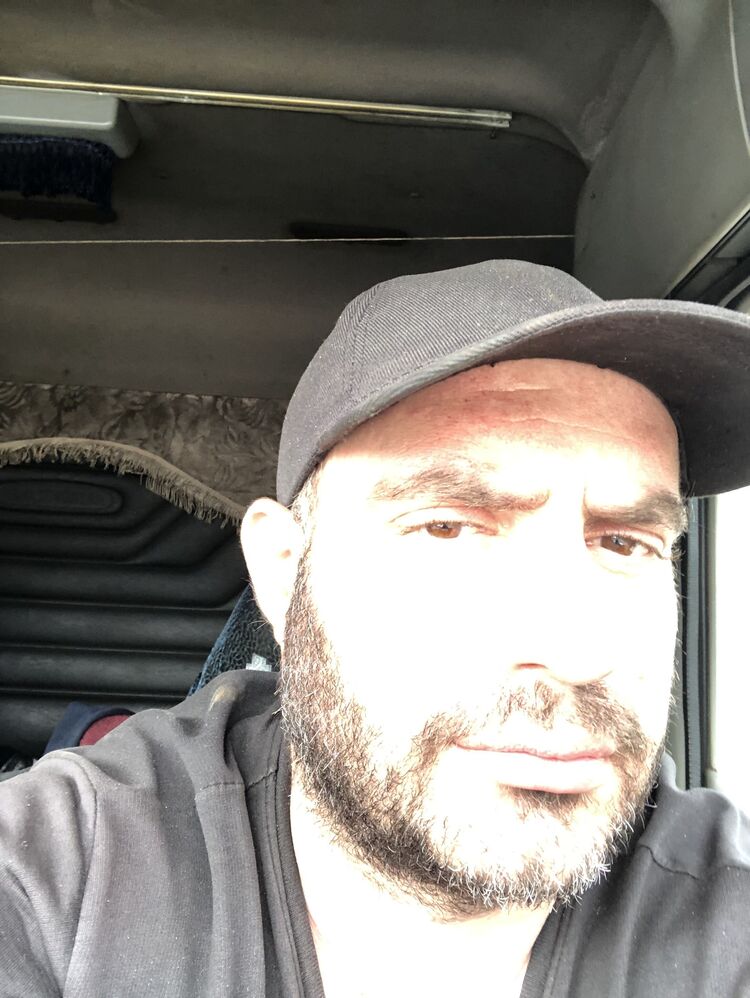  44439347  , 46 ,    