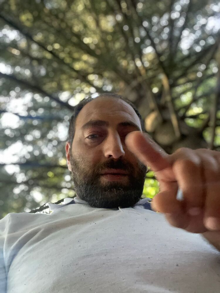  ,   Maksim, 39 ,   ,   