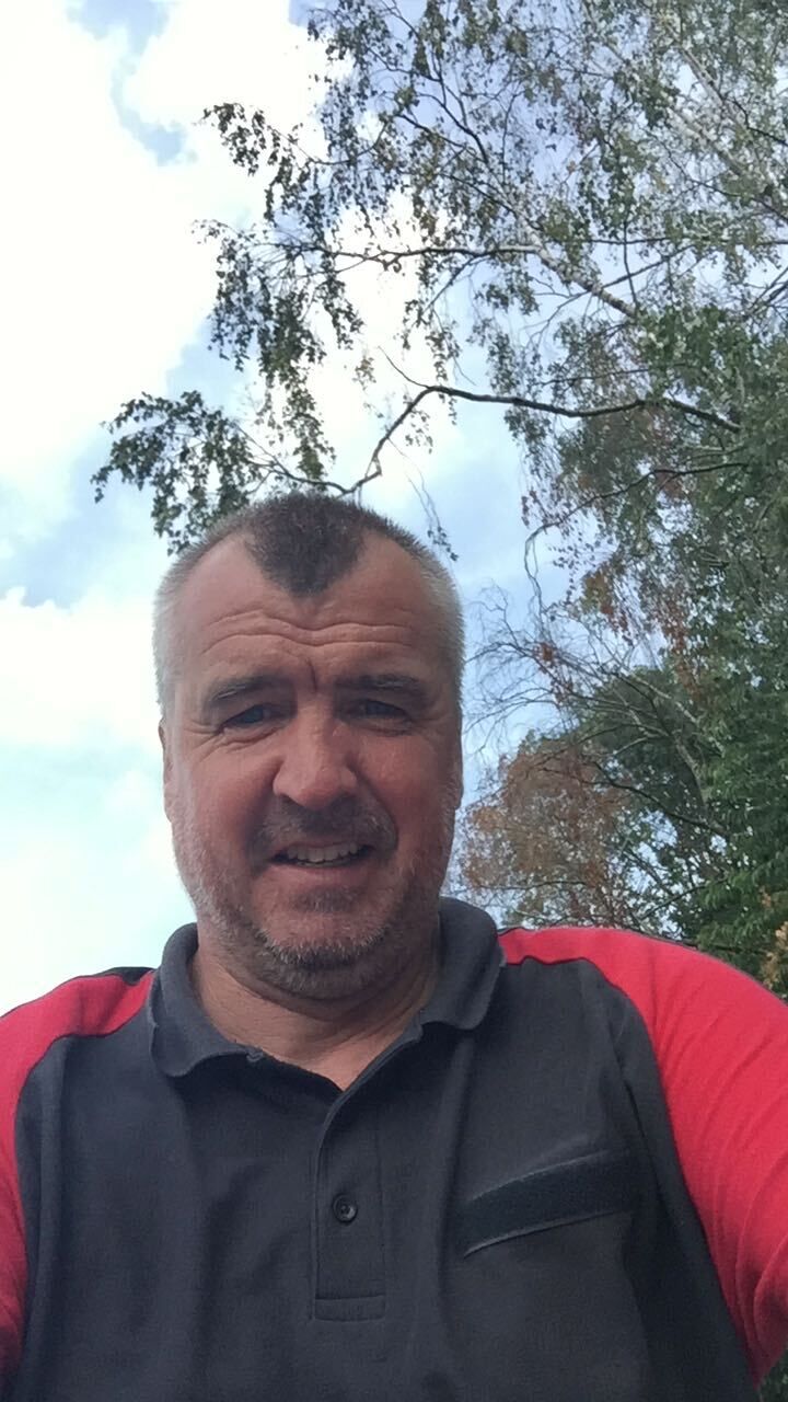  Bielefeld,   , 49 ,   ,   , c 