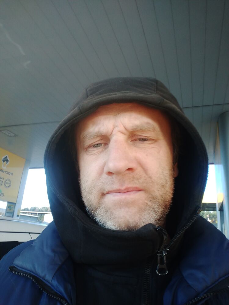  28648967  Vitall, 46 ,    