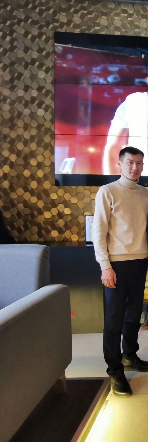  35280937  Galym, 37 ,    