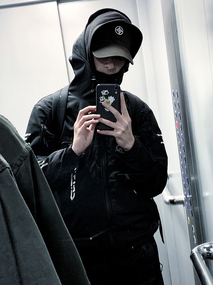 ���������� ������, ���� ����� Higgs, 23 ����, ������������ ��� ������, ����� � ���������