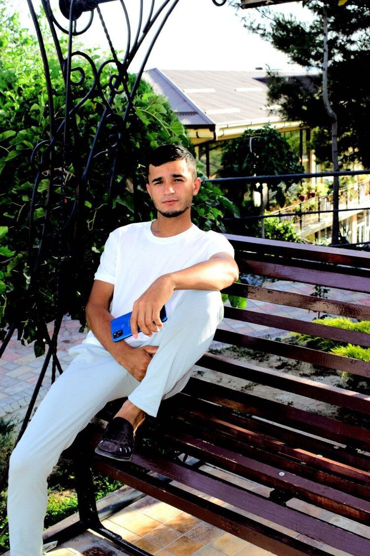  54562257  , 28 ,    -