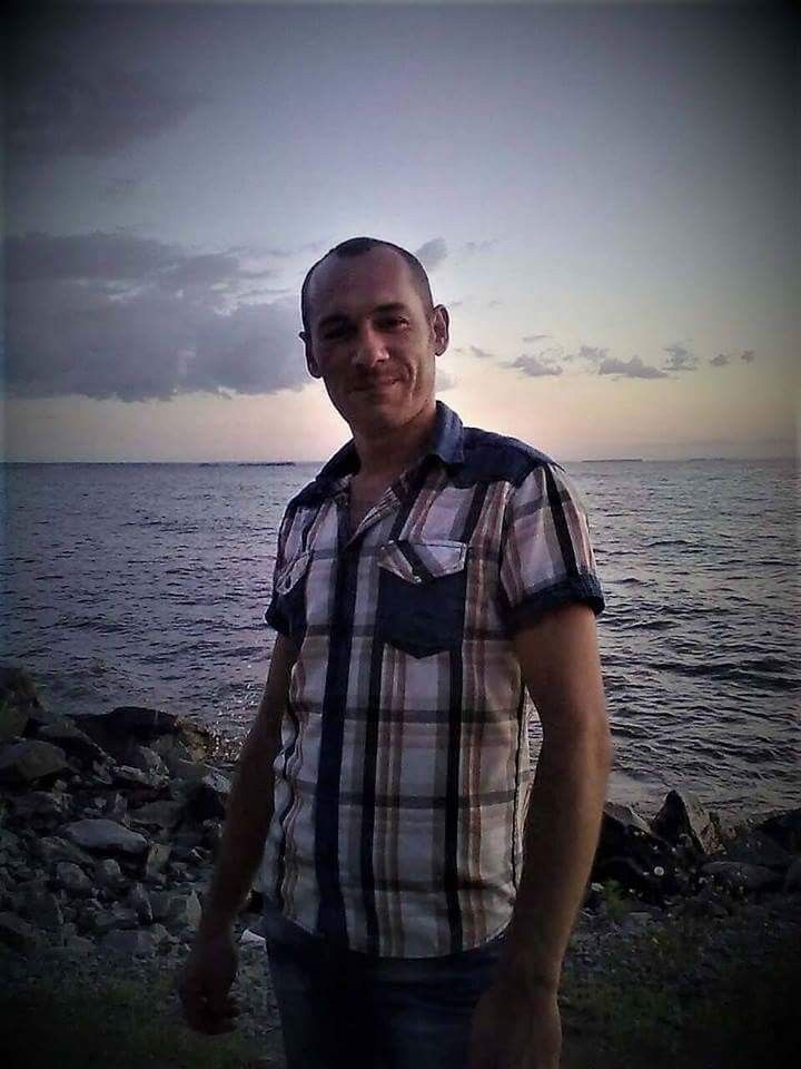  11676227  Anatolii, 40 ,    Twardogora