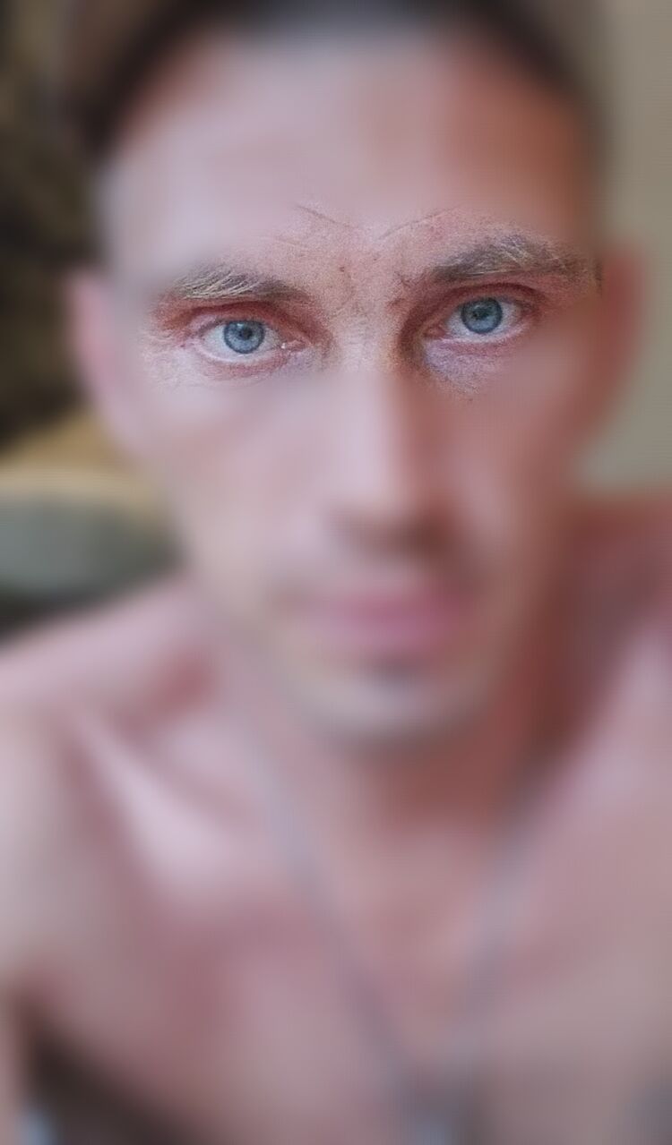  37231907  Alexander, 38 ,    