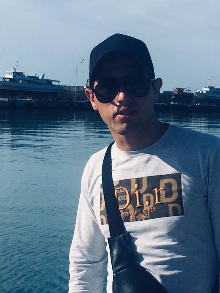  ,   Asilhon, 25 ,   ,   