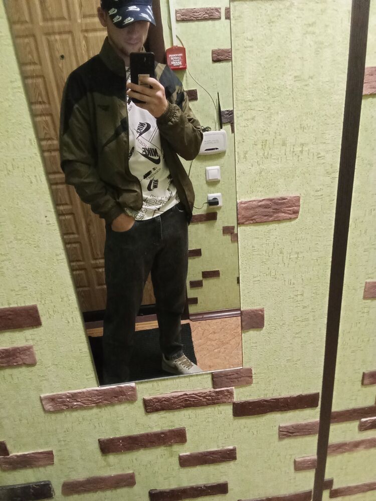  44064917  , 25 ,    