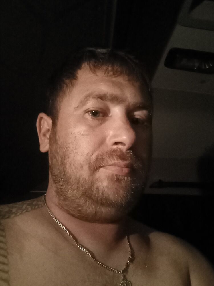  35444147  , 37 ,    