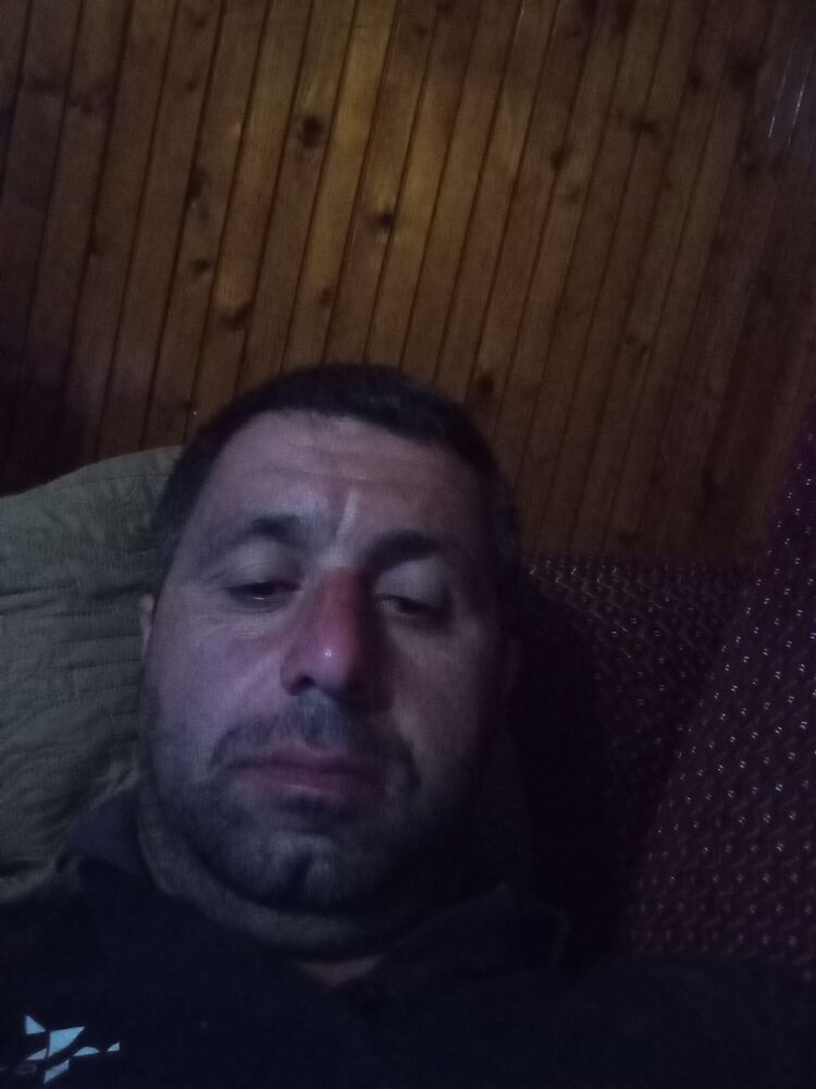  ,   Lasha, 39 ,   ,   