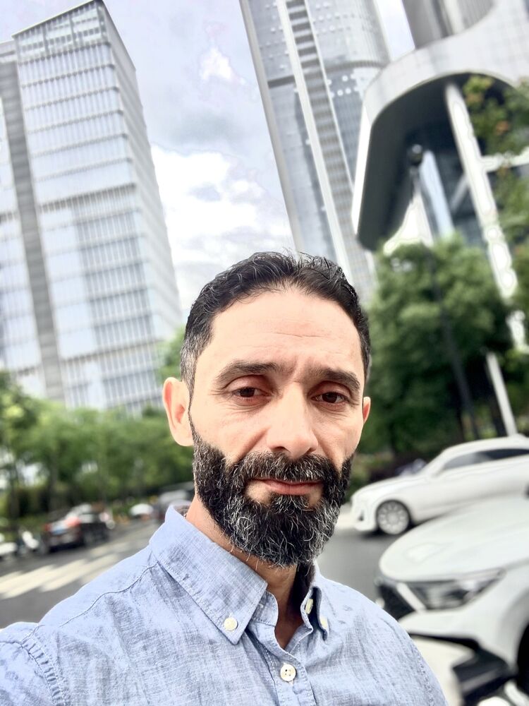  Hebron,   Anas, 41 ,     , c 