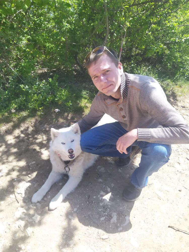  33498697  Dima, 39 ,    