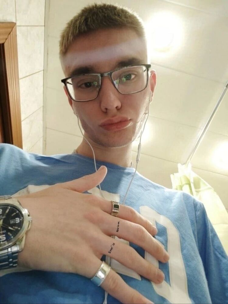  43527367  PR, 20 ,    