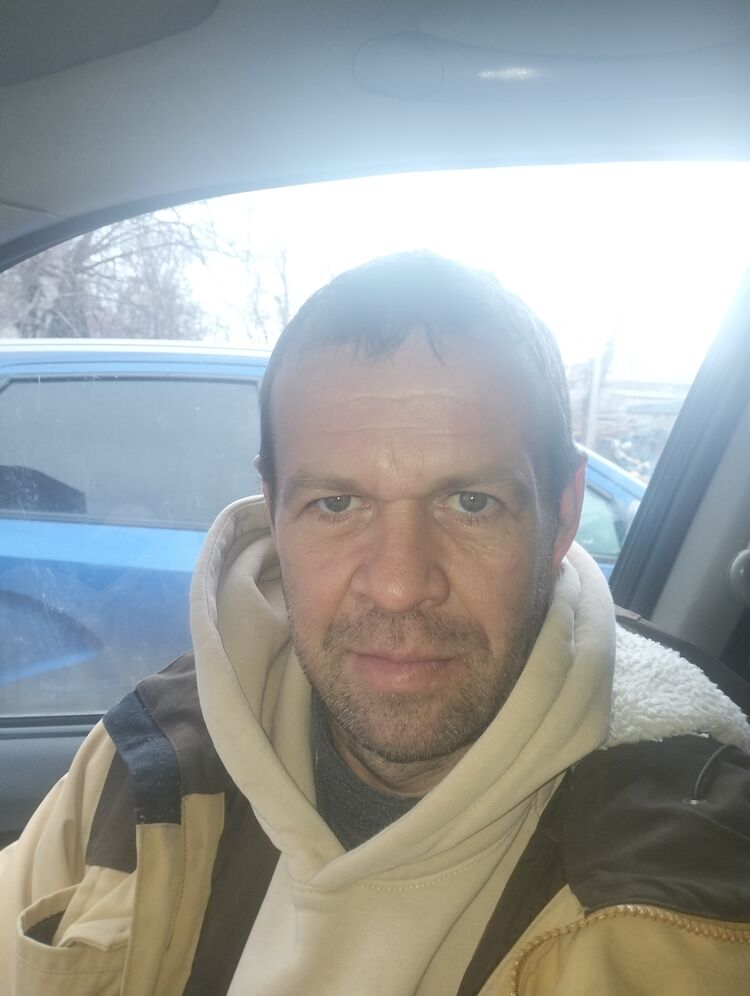  48088637  , 40 ,    