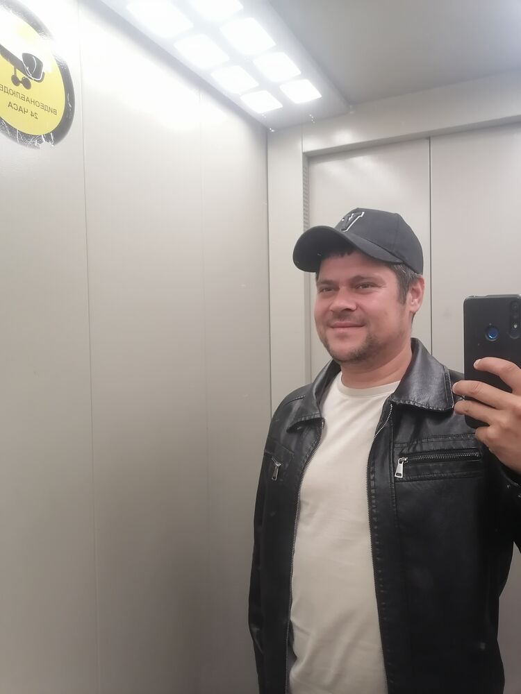  46237017  , 35 ,    