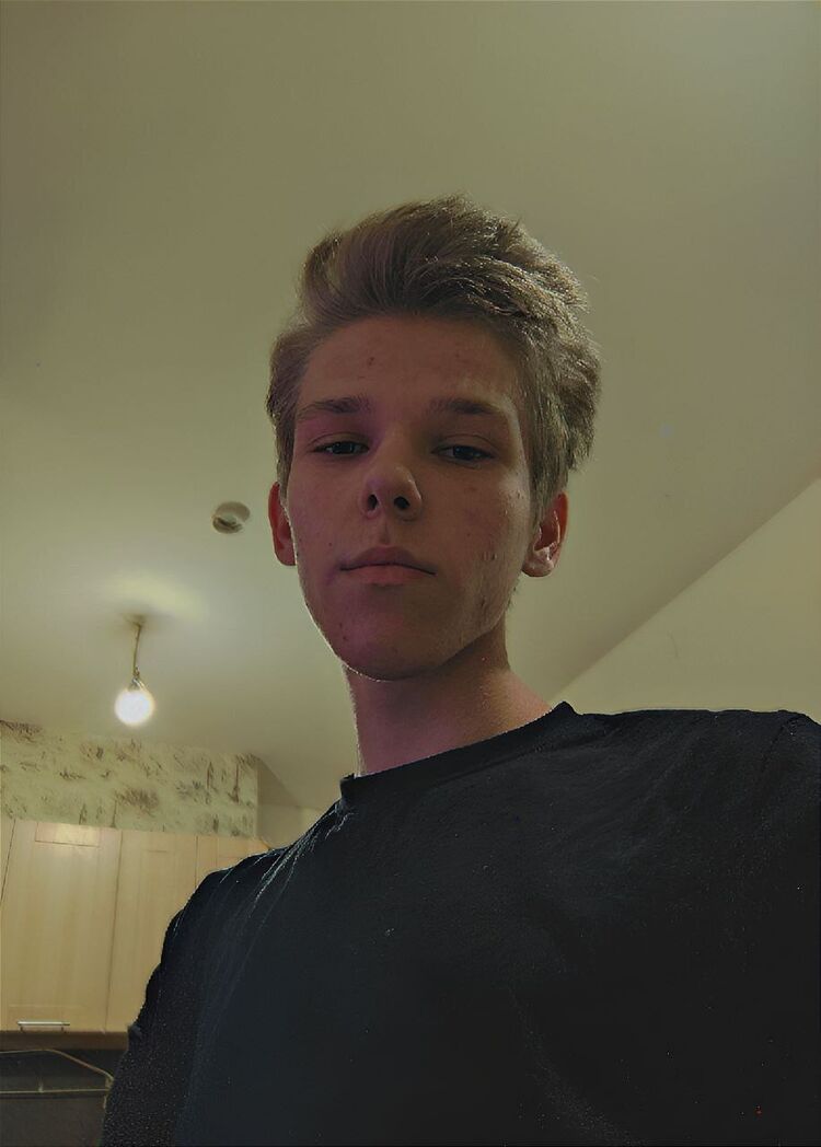  47070417  , 19 ,    -