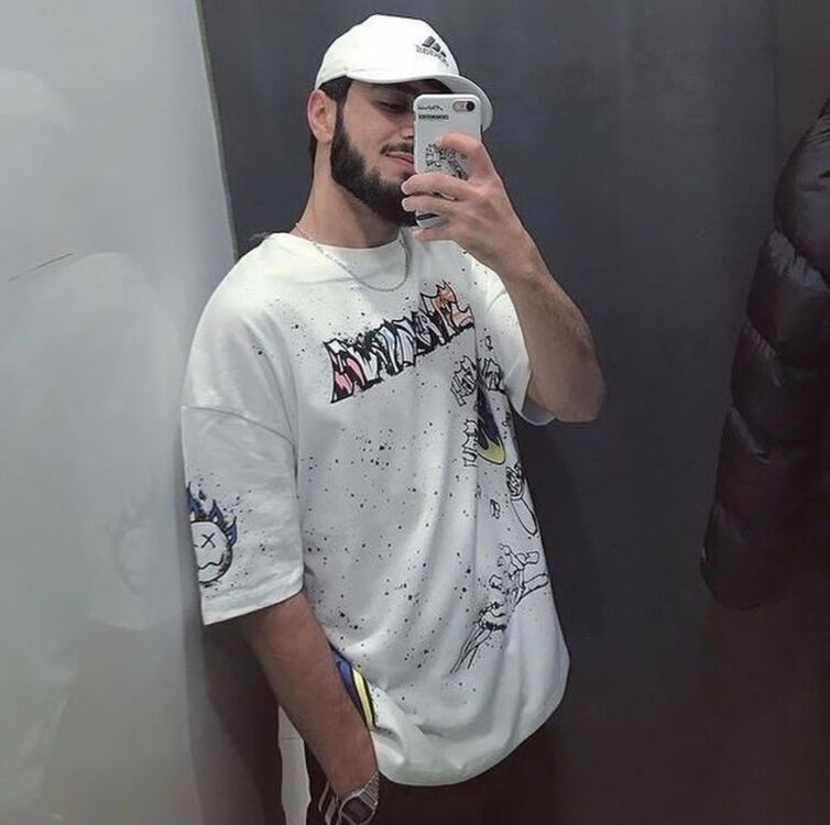  30456017  , 28 ,    