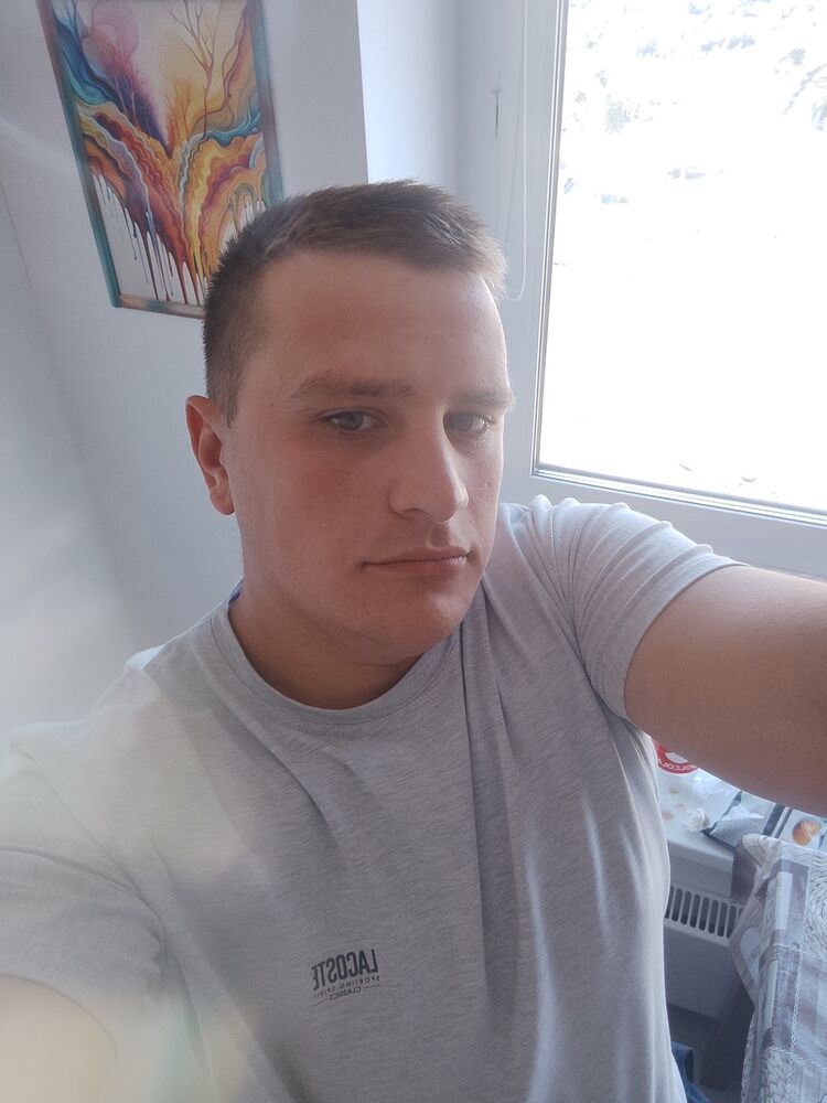  44454437  , 28 ,    