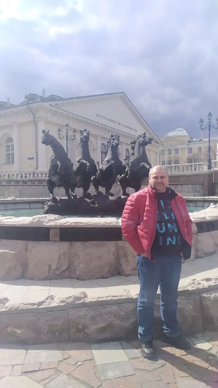  ,   Andrei, 53 ,     , c 