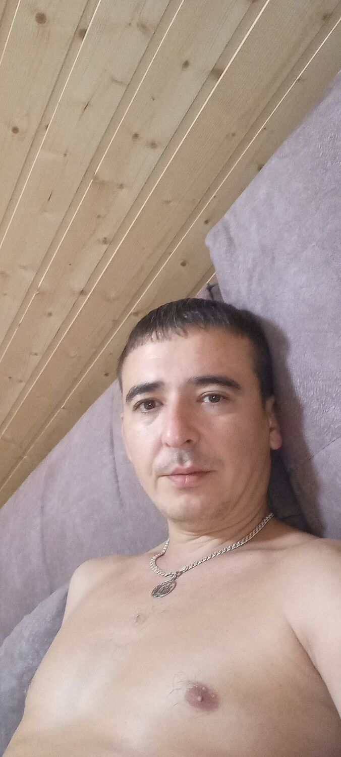  24328987  , 38 ,    