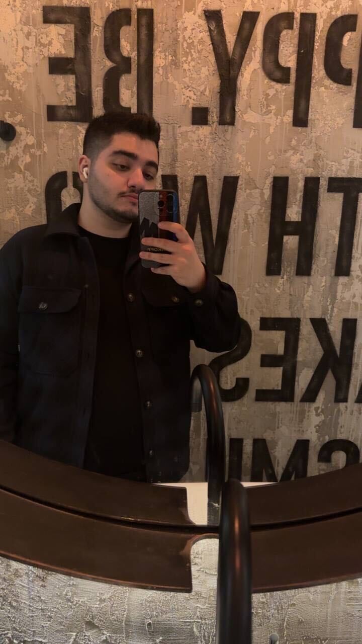  53636077  Tarek, 23 ,    -