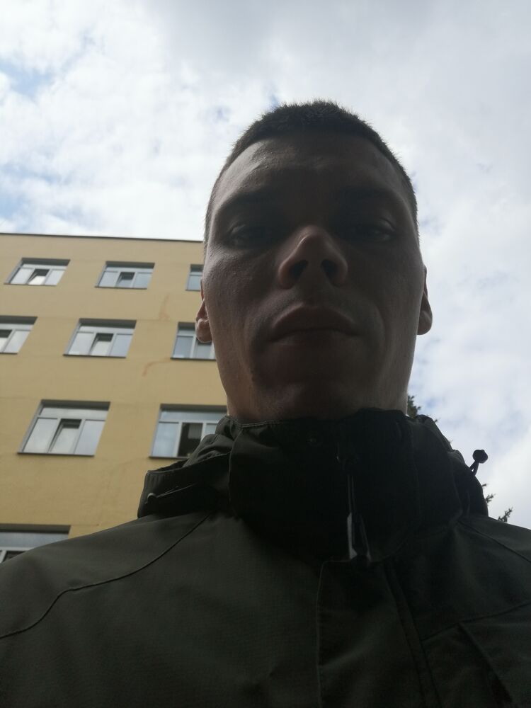  43881367  , 31 ,    