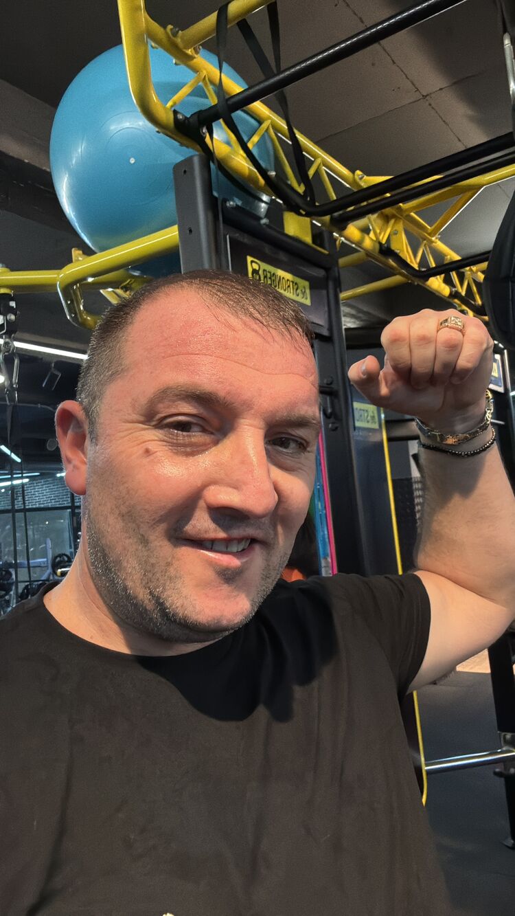 ���� 55001477 ������� Radu, 44 ����, ���� ���������� � ��������