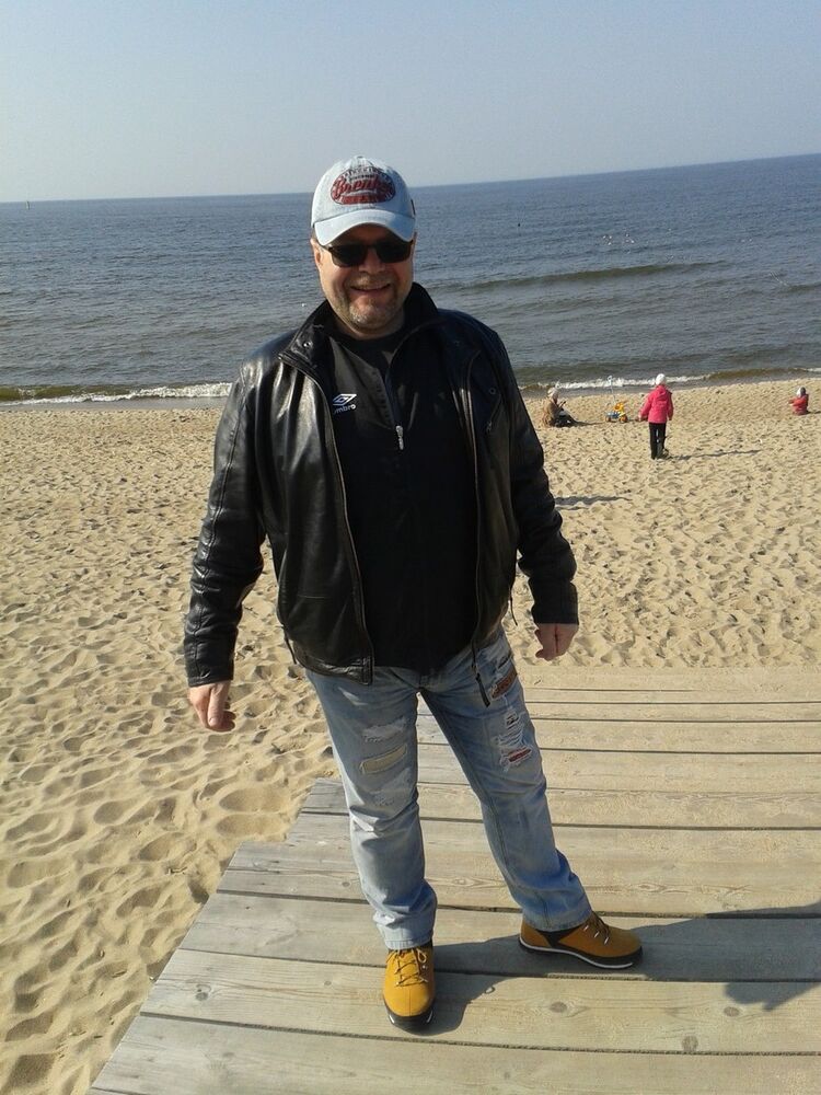  7383647  Edvard, 55 ,    