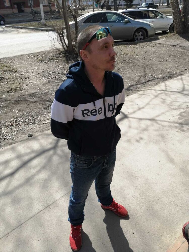  28301627  , 39 ,    