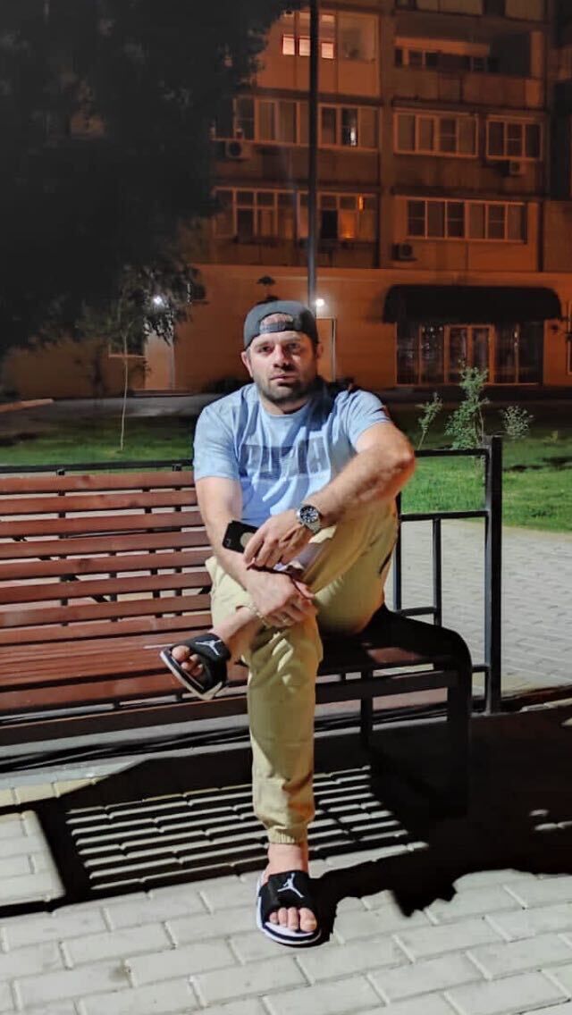  35855777  , 39 ,    