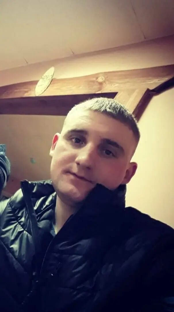 30727267  , 32 ,    