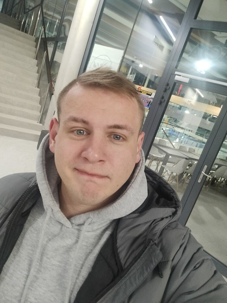  41602667  , 32 ,    