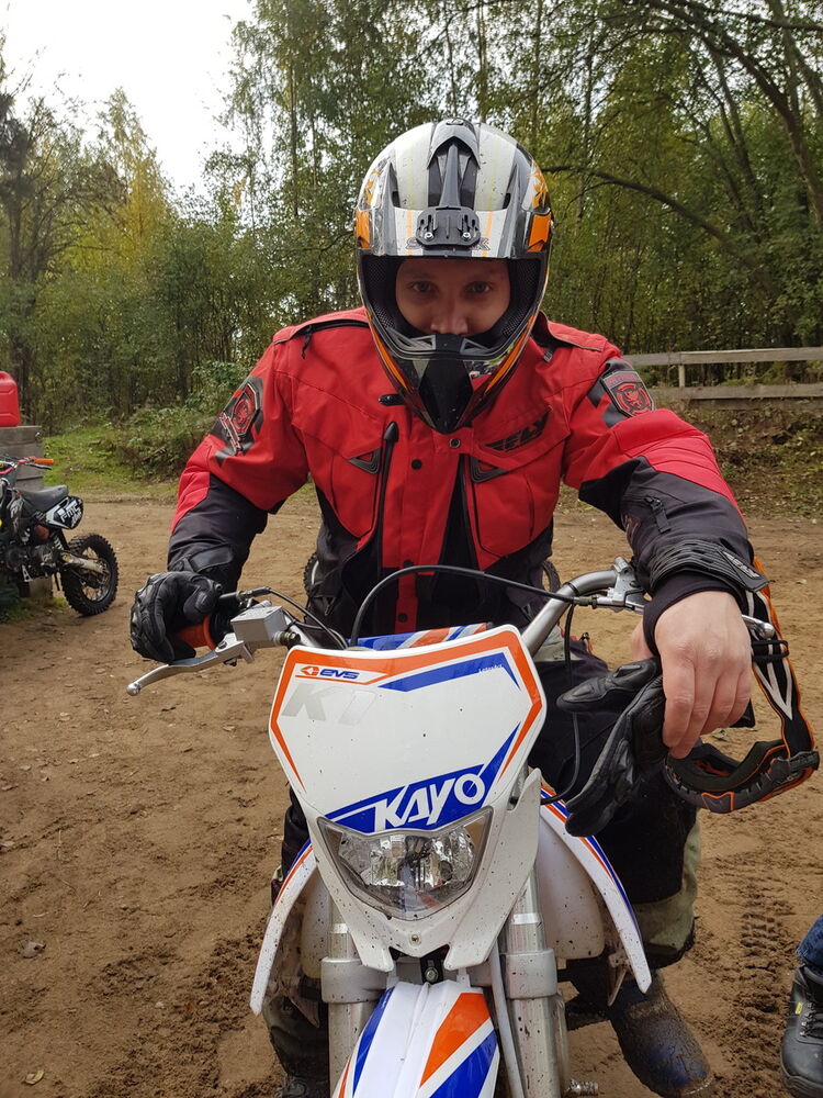 ���� 19807027 ������� ���, 44 ����, ���� ���������� � �����-����������