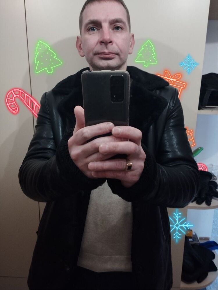  42792747  , 26 ,    