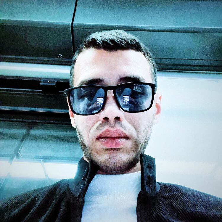  ,   Farhaf, 31 ,   ,   