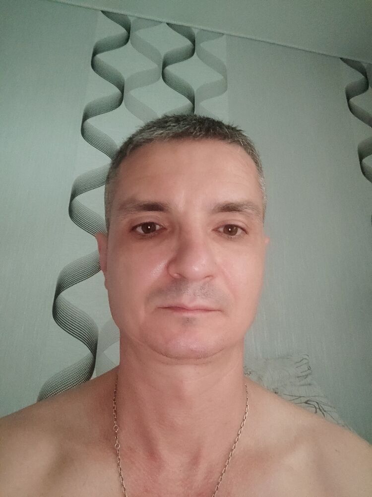  40556387  , 46 ,    