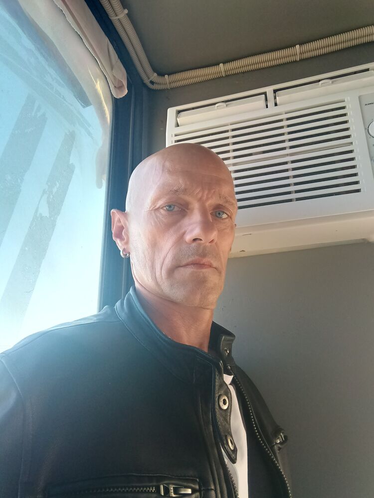  46996347  , 48 ,    