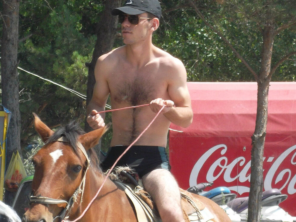  6295807  ARMEN, 37 ,    