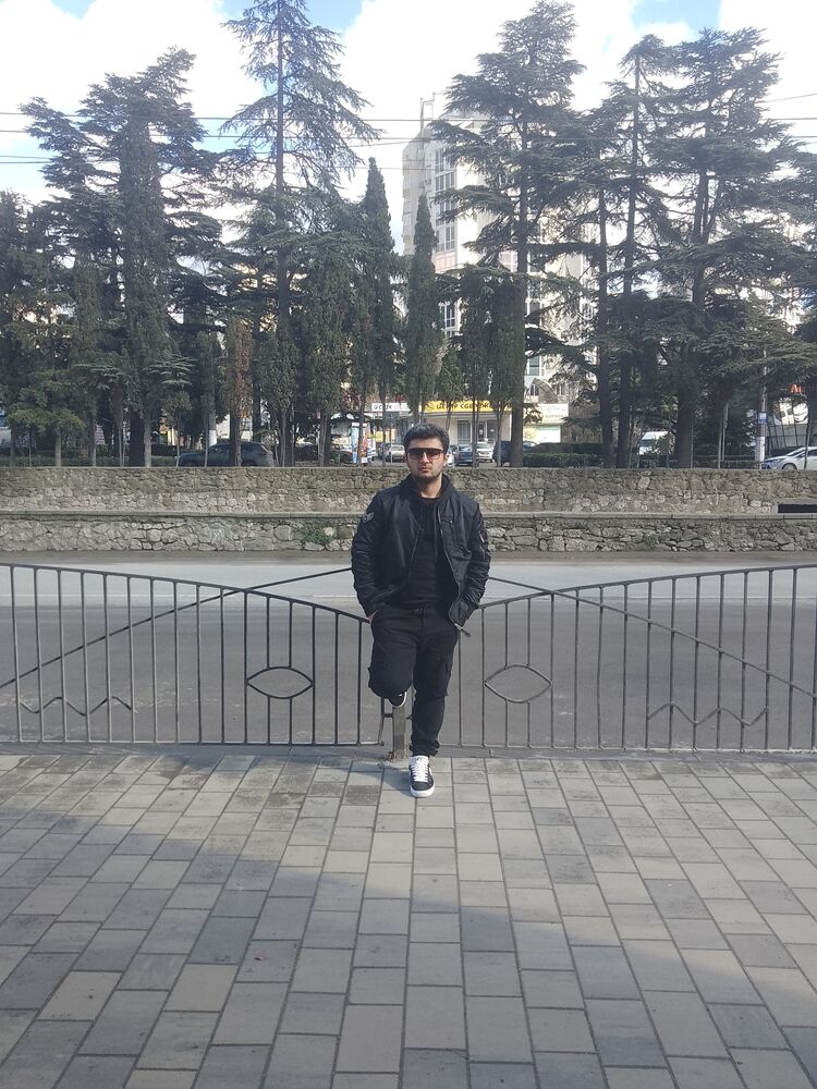  32786727  Kemran, 27 ,    