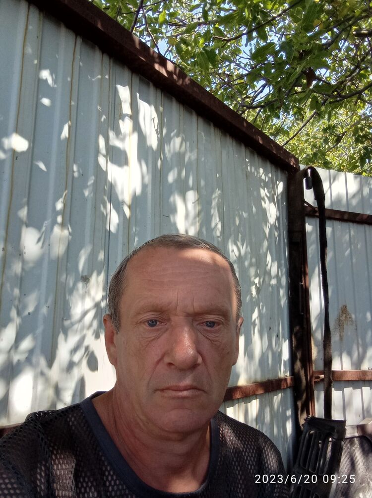  42231157  , 52 ,    
