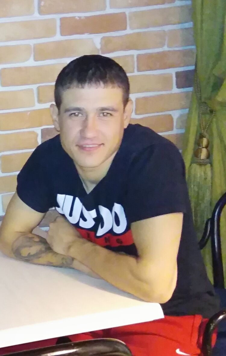  14569477  , 38 ,    