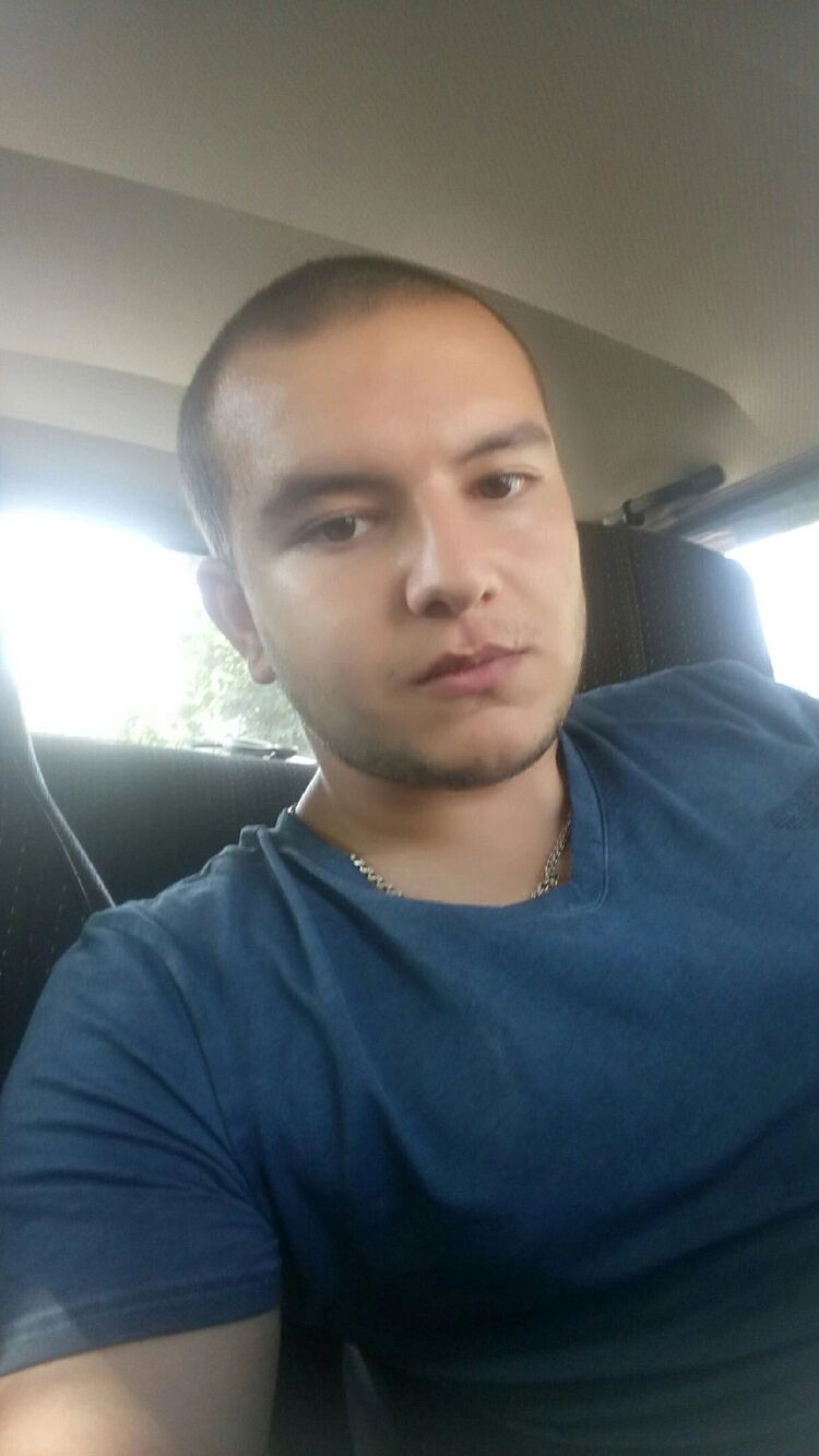  32347277  , 27 ,    