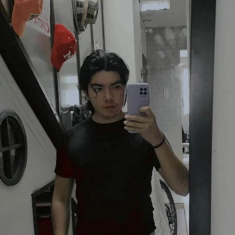 ,   Ulises, 21 ,   ,   